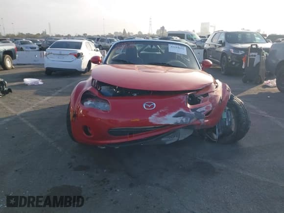 ✅ 2006 Mazda MX-5 Miata Touring • VIN: JM1NC25F360102939 • Lot: 41194656. Wystawiony na IAAI z przebiegiem 83 592 mil. Bezpłatny archiwum sprzedaży aukcyjnych z USA i szczegółowy raport historii pojazdu na DreamBid. Zdjęcie 12.