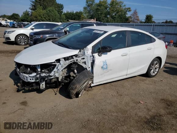 2019 Chevrolet Cruze LS с VIN 1G1BC5SM8K7133668, выставлен на аукционе Copart как лот 80787795 с пробегом 129 704 миль миль и Списание • Salvage title. История ставок и продаж доступна на DreamBid. Изображение 1.