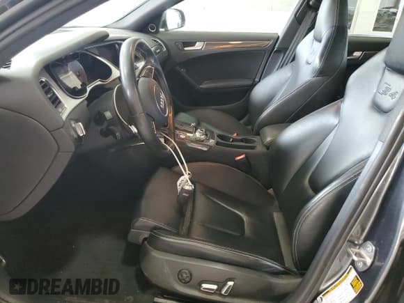 ✅ 2016 Audi S4 Premium Plus • VIN: WAUBGAFL0GA004868 • Lot: 82037955. Listed on Copart with 41,171 mi. Free auction sales archive from the USA and detailed vehicle history report at DreamBid. Image 7.