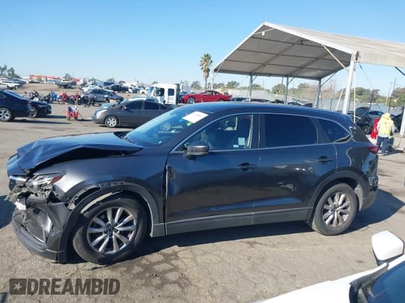 ✅ 2017 Mazda CX-9 Sport • VIN: JM3TCABY4H0128483 • Lot: 41299667. Listed on IAAI with 142,343 mi. Free auction sales archive from the USA and detailed vehicle history report at DreamBid. Image 14.