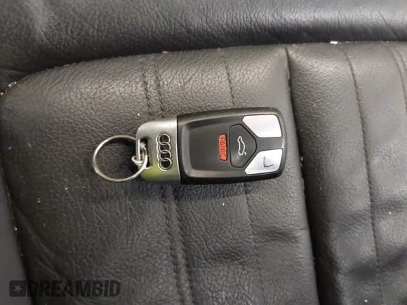 ✅ 2018 Audi Q5 Premium Plus • VIN: WA1BNAFY6J2124450 • Lot: 43265610. Listed on IAAI with 184,942 mi. Free auction sales archive from the USA and detailed vehicle history report at DreamBid. Image 11.