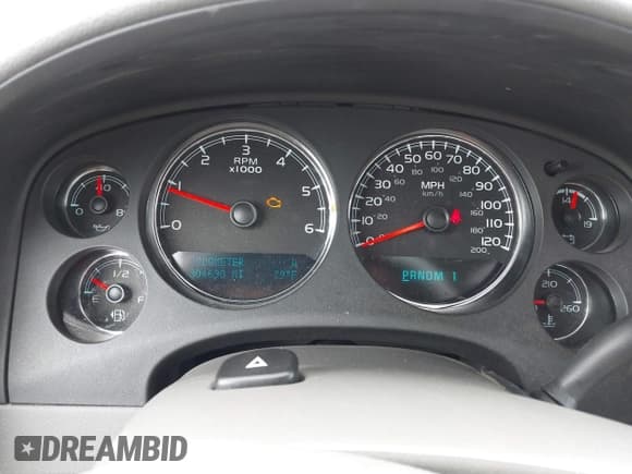 ✅ 2011 Chevrolet Suburban • VIN: 1GNWKMEG1BR374950 • Lot: 42781182. Listed on IAAI with 304,690 mi. Free auction sales archive from the USA and detailed vehicle history report at DreamBid. Image 7.