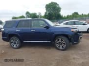✅ 2018 Toyota 4Runner SR5 • VIN: JTEBU5JR5J5528964 • Lot: 42752743. Wystawiony na IAAI z przebiegiem 140 649 mil. Bezpłatny archiwum sprzedaży aukcyjnych z USA i szczegółowy raport historii pojazdu na DreamBid. Zdjęcie 13.