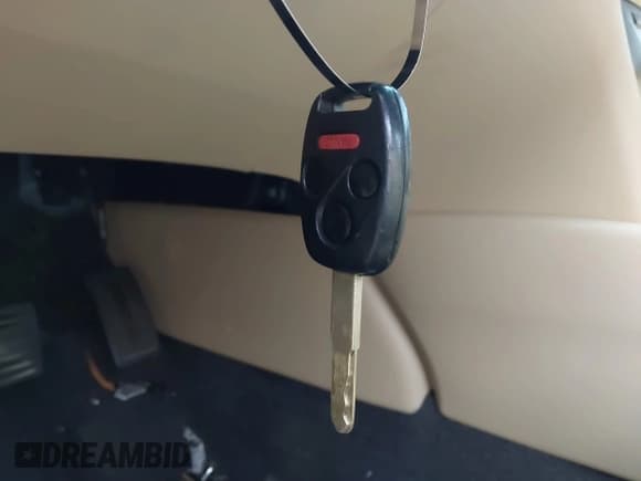 ✅ 2008 Honda Accord EX-L • VIN: 1HGCS22888A016573 • Lot: 43616789. Wystawiony na IAAI z przebiegiem 186 576 mil. Bezpłatny archiwum sprzedaży aukcyjnych z USA i szczegółowy raport historii pojazdu na DreamBid. Zdjęcie 11.