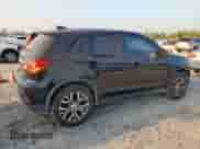 2018 Mitsubishi Outlander ES with VIN JA4AP3AU4JZ006698, listed as a Copart auction lot 72093675 with 120,397 mi miles and Salvage title. Bid and sale history available at DreamBid. Image 3.