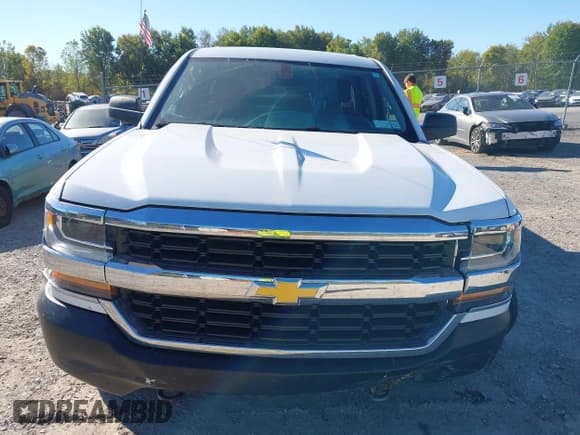 ✅ 2017 Chevrolet Silverado 1500 Work Truck • VIN: 1GCVKNEC4HZ404782 • Lot: 43338090. Wystawiony na IAAI z przebiegiem 95 852 mil. Bezpłatny archiwum sprzedaży aukcyjnych z USA i szczegółowy raport historii pojazdu na DreamBid. Zdjęcie 13.