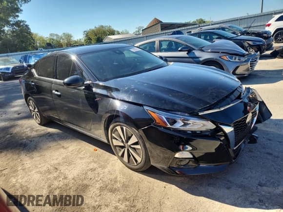 ✅ 2019 Nissan Altima SL • VIN: 1N4BL4EV1KC254450 • Lot: 70901215. Listed on Copart with 127,193 mi. Free auction sales archive from the USA and detailed vehicle history report at DreamBid. Image 4.