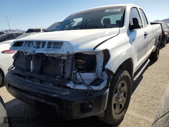 ✅ 2020 Toyota Tundra SR • VIN: 5TFTY5F10LX011191 • Лот: 77595574. Опубликован ранее на Copart с пробегом 83 892 миль. Бесплатный доступ к архиву аукционных продаж из США и подробный отчёт об истории автомобиля на DreamBid. Изображение 1.