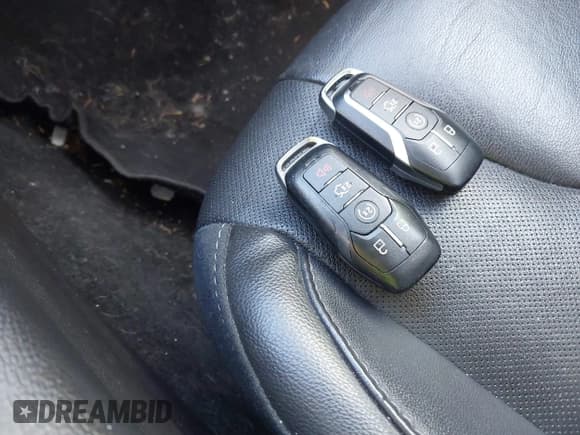 ✅ 2016 Ford Fusion Titanium • VIN: 3FA6P0K98GR150715 • Лот: 43599783. Опубликован ранее на IAAI с пробегом 135 815 миль. Бесплатный доступ к архиву аукционных продаж из США и подробный отчёт об истории автомобиля на DreamBid. Изображение 11.