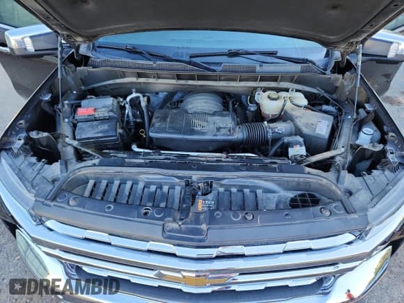 ✅ 2019 Chevrolet Silverado 1500 LTZ • VIN: 3GCUYGED4KG105573 • Lot: 89735075. Wystawiony na Copart z przebiegiem 168 318 mil. Bezpłatny archiwum sprzedaży aukcyjnych z USA i szczegółowy raport historii pojazdu na DreamBid. Zdjęcie 11.