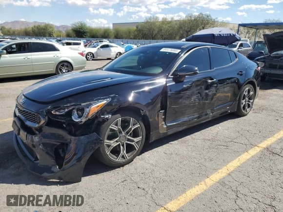 ✅ 2020 Kia Stinger GT-Line • VIN: KNAE15LA1L6083733 • Lot: 84475085. Listed on Copart with 42,045 mi. Free auction sales archive from the USA and detailed vehicle history report at DreamBid. Image 1.