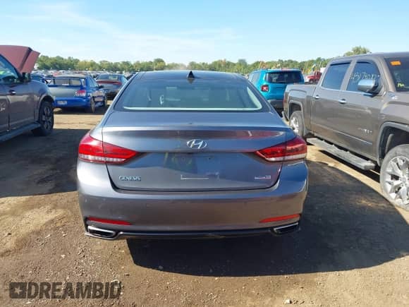 2015 Hyundai Genesis 3.8L z VIN KMHGN4JEXFU022795, wystawiony jako IAAI lot #43170791 z przebiegiem 128 649 mil mil oraz . Historia ofert i sprzedaży dostępna na DreamBid. Obrazek 16.