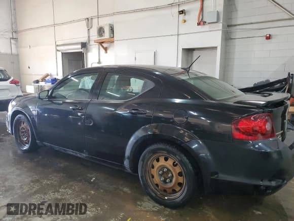 ✅ 2013 Dodge Avenger SE • VIN: 1C3CDZAB2DN623025 • Лот: 42583145. Опубликован ранее на Copart с пробегом 156 016 миль. Бесплатный доступ к архиву аукционных продаж из США и подробный отчёт об истории автомобиля на DreamBid. Изображение 2.