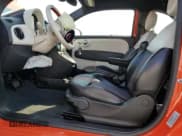 ✅ 2016 FIAT 500e • VIN: 3C3CFFGE7GT136174 • Lot: 65004645. Wystawiony na Copart z przebiegiem 49 368 mil. Bezpłatny archiwum sprzedaży aukcyjnych z USA i szczegółowy raport historii pojazdu na DreamBid. Zdjęcie 7.