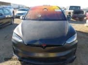 ✅ 2023 Tesla Model X Plaid • VIN: 7SAXCBE66PF428457 • Lot: 43800187. Wystawiony na IAAI z przebiegiem 51 448 mil. Bezpłatny archiwum sprzedaży aukcyjnych z USA i szczegółowy raport historii pojazdu na DreamBid. Zdjęcie 11.