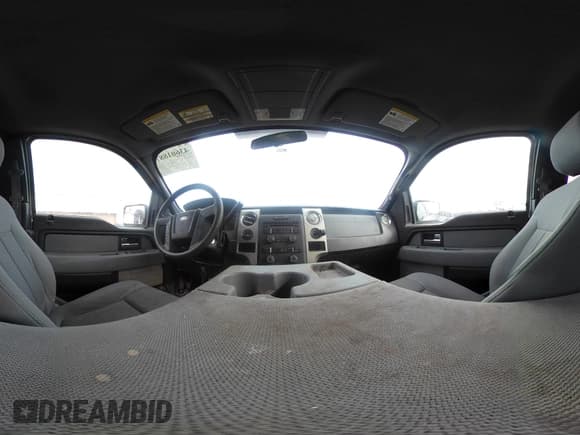 ✅ 2012 Ford F-150 XL • VIN: 1FTEX1CM7CFB01401 • Lot: 43601887. Wystawiony na IAAI z przebiegiem 144 791 mil. Bezpłatny archiwum sprzedaży aukcyjnych z USA i szczegółowy raport historii pojazdu na DreamBid. Zdjęcie 19.