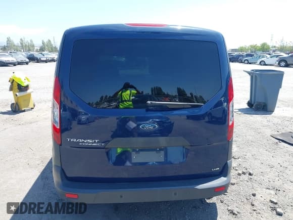 ✅ 2018 Ford Transit Connect XL • VIN: NM0GE9E73J1342772 • Лот: 42170090. Опубликован ранее на IAAI с пробегом 146 457 миль. Бесплатный доступ к архиву аукционных продаж из США и подробный отчёт об истории автомобиля на DreamBid. Изображение 17.