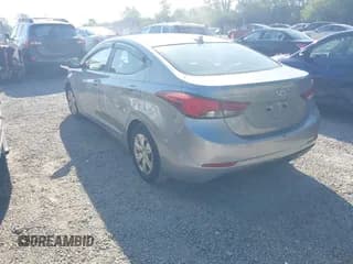 ✅ 2016 Hyundai Elantra SE • VIN: 5NPDH4AE6GH677370 • Лот: 43172925. Опубликован ранее на IAAI с пробегом 108 458 миль. Бесплатный доступ к архиву аукционных продаж из США и подробный отчёт об истории автомобиля на DreamBid. Изображение 3.