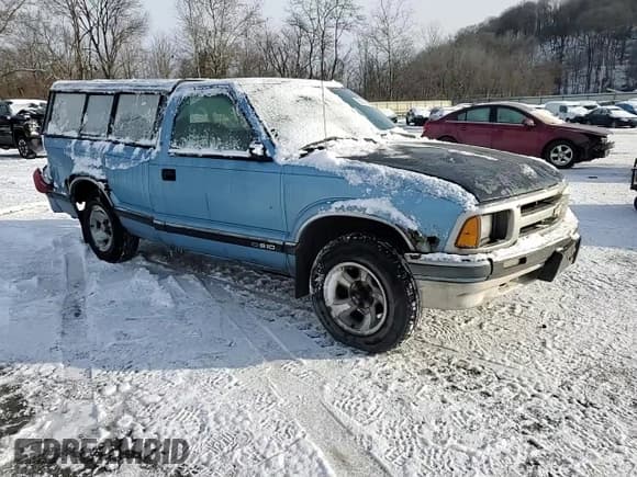 ✅ 1996 Chevrolet S-10 • VIN: 1GCCS14X8T8119246 • Лот: 86194564. Опубликован ранее на Copart с пробегом 148 211 миль. Бесплатный доступ к архиву аукционных продаж из США и подробный отчёт об истории автомобиля на DreamBid. Изображение 10.