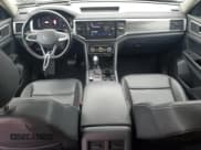 ✅ 2021 Volkswagen Atlas SEL • VIN: 1V2BR2CA5MC527677 • Lot: 81161915. Wystawiony na Copart z przebiegiem 83 270 mil. Bezpłatny archiwum sprzedaży aukcyjnych z USA i szczegółowy raport historii pojazdu na DreamBid. Zdjęcie 8.