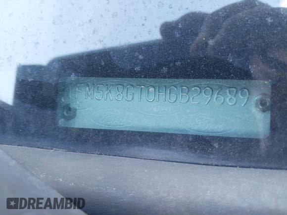 ✅ 2017 Ford Explorer Sport • VIN: 1FM5K8GT0HGB29689 • Lot: 43794997. Wystawiony na IAAI z przebiegiem 126 233 mil. Bezpłatny archiwum sprzedaży aukcyjnych z USA i szczegółowy raport historii pojazdu na DreamBid. Zdjęcie 17.