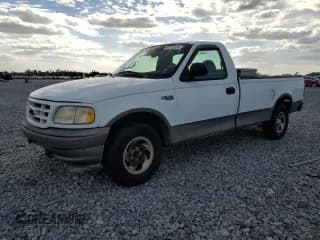 ✅ 2000 Ford F-150 XL • VIN: 1FTZF1728YNB78482 • Lot: 91115235. Listed on Copart with 345,006 mi. Free auction sales archive from the USA and detailed vehicle history report at DreamBid. Image 1.