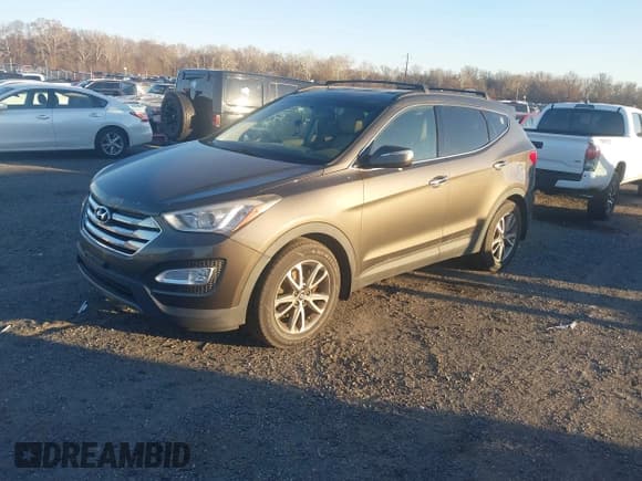 ✅ 2014 Hyundai Santa Fe • VIN: 5XYZUDLA2EG185290 • Лот: 43712146. Опубликован ранее на IAAI с пробегом 159 274 миль. Бесплатный доступ к архиву аукционных продаж из США и подробный отчёт об истории автомобиля на DreamBid. Изображение 2.