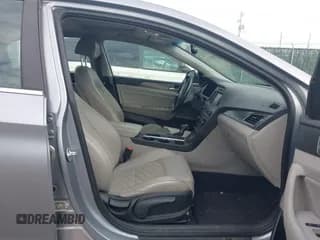 ✅ 2016 Hyundai Sonata Sport • VIN: 5NPE34AFXGH401785 • Лот: 43446101. Опубликован ранее на IAAI с пробегом 95 409 миль. Бесплатный доступ к архиву аукционных продаж из США и подробный отчёт об истории автомобиля на DreamBid. Изображение 5.