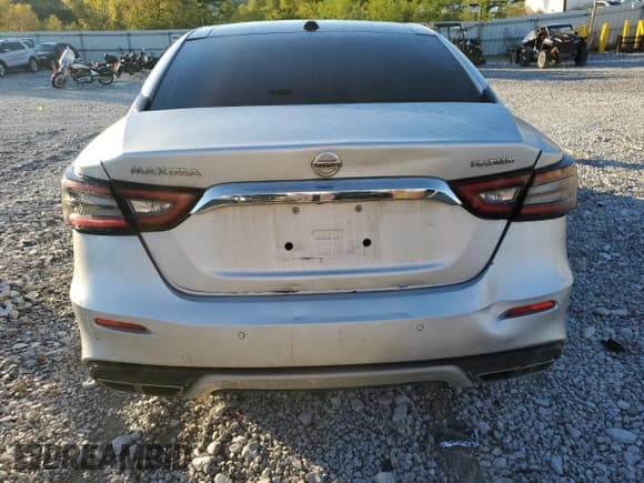 ✅ 2019 Nissan Maxima Platinum • VIN: 1N4AA6AV4KC362550 • Lot: 85938945. Wystawiony na Copart z przebiegiem 87 531 mil. Bezpłatny archiwum sprzedaży aukcyjnych z USA i szczegółowy raport historii pojazdu na DreamBid. Zdjęcie 6.