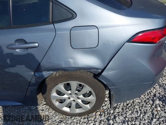 ✅ 2024 Toyota Corolla LE • VIN: 5YFB4MDE3RP223775 • Lot: 43274336. Listed on IAAI with 24,309 mi. Free auction sales archive from the USA and detailed vehicle history report at DreamBid. Image 18.