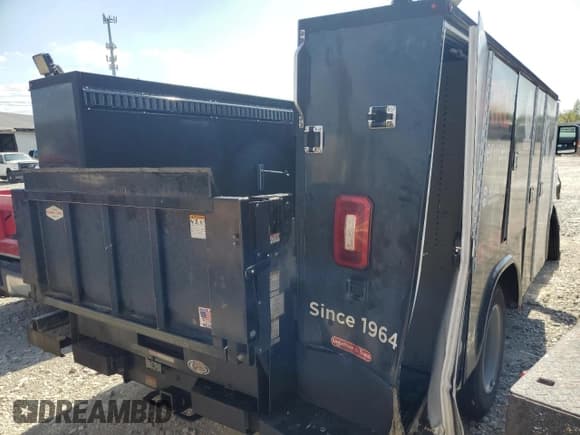 ✅ 2022 Chevrolet Silverado 1500 • VIN: 1HTKHPVK5NH597145 • Lot: 80638165. Listed on Copart with 72,747 mi. Free auction sales archive from the USA and detailed vehicle history report at DreamBid. Image 3.