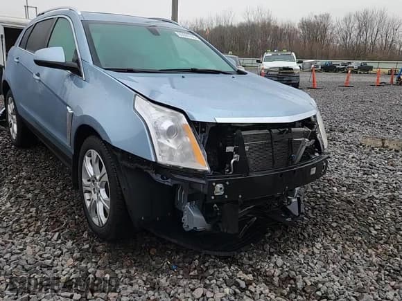✅ 2013 Cadillac SRX Performance Collection • VIN: 3GYFNHE35DS646091 • Lot: 93965765. Listed on Copart with 181,809 mi. Free auction sales archive from the USA and detailed vehicle history report at DreamBid. Image 15.