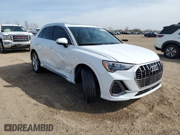 ✅ 2021 Audi Q3 S line Premium • VIN: WA1DECF32M1040693 • Lot: 53124635. Listed on Copart with 11,191 mi. Free auction sales archive from the USA and detailed vehicle history report at DreamBid. Image 4.