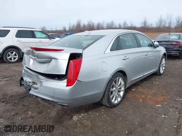 ✅ 2015 Cadillac XTS Luxury • VIN: 2G61N5S37F9192092 • Lot: 41779854. Wystawiony na IAAI z przebiegiem 168 592 mil. Bezpłatny archiwum sprzedaży aukcyjnych z USA i szczegółowy raport historii pojazdu na DreamBid. Zdjęcie 4.