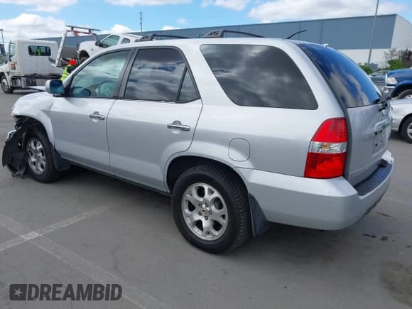 ✅ 2001 Acura MDX Touring • VIN: 2HNYD18831H510924 • Lot: 42233582. Wystawiony na IAAI z przebiegiem 108 266 mil. Bezpłatny archiwum sprzedaży aukcyjnych z USA i szczegółowy raport historii pojazdu na DreamBid. Zdjęcie 3.