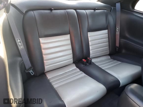 ✅ 1999 Ford Mustang GT • VIN: 1FAFP42X6XF159917 • Lot: 42371825. Listed on Copart with 133,761 mi. Free auction sales archive from the USA and detailed vehicle history report at DreamBid. Image 11.