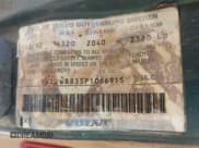 ✅ 1993 Volvo 940 • VIN: YV1JW8835P1066915 • Lot: 42583136. Wystawiony na IAAI z przebiegiem 344 472 mil. Bezpłatny archiwum sprzedaży aukcyjnych z USA i szczegółowy raport historii pojazdu na DreamBid. Zdjęcie 9.