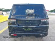 ✅ 2024 Jeep Grand Wagoneer Series II • VIN: 1C4SJSFP5RS130976 • Lot: 43259552. Wystawiony na IAAI z przebiegiem 48 964 mil. Bezpłatny archiwum sprzedaży aukcyjnych z USA i szczegółowy raport historii pojazdu na DreamBid. Zdjęcie 6.