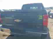 2018 Chevrolet Silverado 1500 LT с VIN 3GCPCREC0JG273885, выставлен на аукционе IAAI как лот 43130993 с пробегом 141 074 миль миль и . История ставок и продаж доступна на DreamBid. Изображение 16.