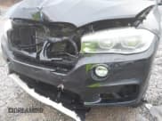 ✅ 2015 BMW X5 xDrive35i • VIN: 5UXKR0C54F0K60690 • Lot: 43550093. Wystawiony na IAAI z przebiegiem 91 808 mil. Bezpłatny archiwum sprzedaży aukcyjnych z USA i szczegółowy raport historii pojazdu na DreamBid. Zdjęcie 6.