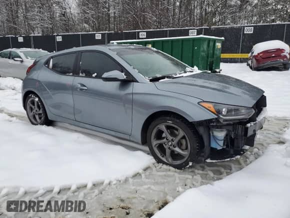 2020 Hyundai Veloster 2.0 z VIN KMHTG6AF2LU027885, wystawiony jako Copart lot #45026105 z przebiegiem 95 122 mil mil oraz Szkoda całkowita • Salvage title. Historia ofert i sprzedaży dostępna na DreamBid. Obrazek 4.