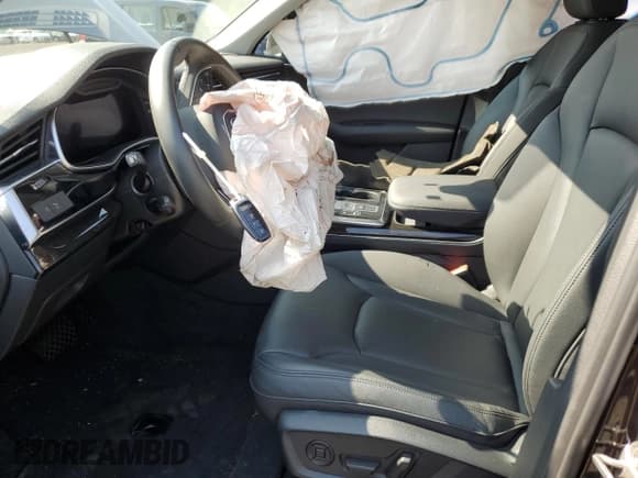 ✅ 2022 Audi Q7 Premium • VIN: WA1AJBF79ND012109 • Lot: 66459675. Wystawiony na Copart z przebiegiem 34 842 mil. Bezpłatny archiwum sprzedaży aukcyjnych z USA i szczegółowy raport historii pojazdu na DreamBid. Zdjęcie 7.