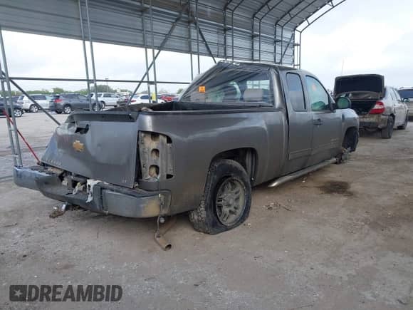 2013 Chevrolet Silverado 1500 LT with VIN 1GCRCSEA6DZ236990, listed as a IAAI auction lot 42506412 with Not provided miles and . Bid and sale history available at DreamBid. Image 4.