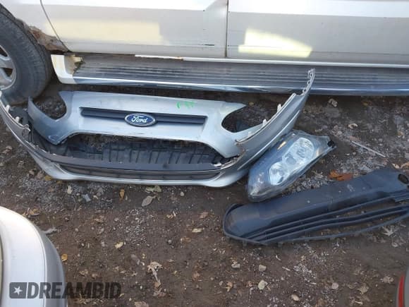 ✅ 2015 Ford Transit Connect XLT • VIN: NM0LS7F78F1196421 • Lot: 43695790. Listed on IAAI with 131,005 mi. Free auction sales archive from the USA and detailed vehicle history report at DreamBid. Image 12.