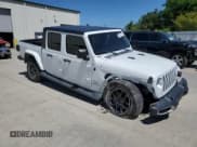 ✅ 2020 Jeep Gladiator Overland • VIN: 1C6HJTFG3LL129835 • Lot: 53451795. Listed on Copart with 48,088 mi. Free auction sales archive from the USA and detailed vehicle history report at DreamBid. Image 4.