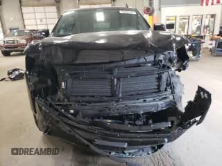 ✅ 2023 Chevrolet Suburban RST • VIN: 1GNSKEKD1PR354056 • Lot: 76050124. Wystawiony na Copart z przebiegiem Nie podano. Bezpłatny archiwum sprzedaży aukcyjnych z USA i szczegółowy raport historii pojazdu na DreamBid. Zdjęcie 5.