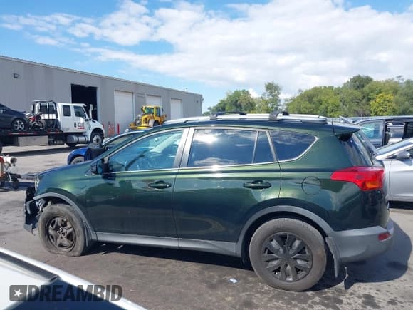 ✅ 2013 Toyota RAV4 LE • VIN: 2T3BFREV9DW109171 • Lot: 43367752. Listed on IAAI with 171,616 mi. Free auction sales archive from the USA and detailed vehicle history report at DreamBid. Image 15.