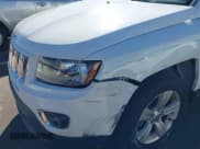 ✅ 2015 Jeep Compass High Altitude • VIN: 1C4NJDEB4FD303577 • Lot: 43438249. Wystawiony na IAAI z przebiegiem 116 464 mil. Bezpłatny archiwum sprzedaży aukcyjnych z USA i szczegółowy raport historii pojazdu na DreamBid. Zdjęcie 6.