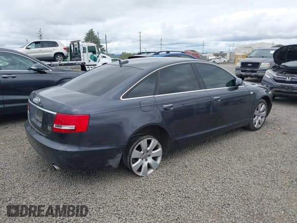✅ 2005 Audi A6 • VIN: WAUDG74F75N078593 • Лот: 42515381. Опубликован ранее на IAAI с пробегом 244 608 миль. Бесплатный доступ к архиву аукционных продаж из США и подробный отчёт об истории автомобиля на DreamBid. Изображение 4.