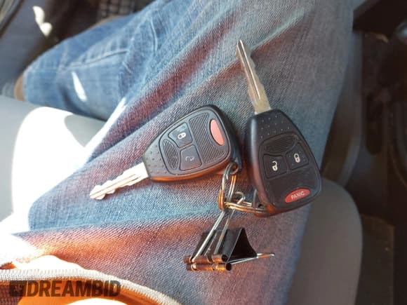 ✅ 2008 Jeep Wrangler Unlimited Sahara • VIN: 1J8GA59148L577444 • Lot: 43231472. Listed on IAAI with 292,511 mi. Free auction sales archive from the USA and detailed vehicle history report at DreamBid. Image 11.